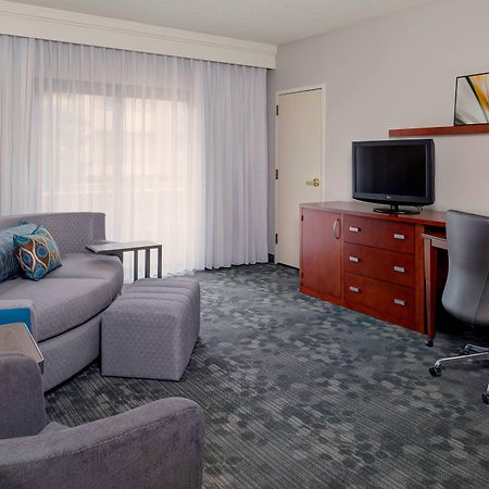 Sonesta Select Kansas City Airport Tiffany Springs Ngoại thất bức ảnh